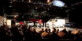 Ford rassemble ses commerciaux dans les coulisses du marché de Rungis