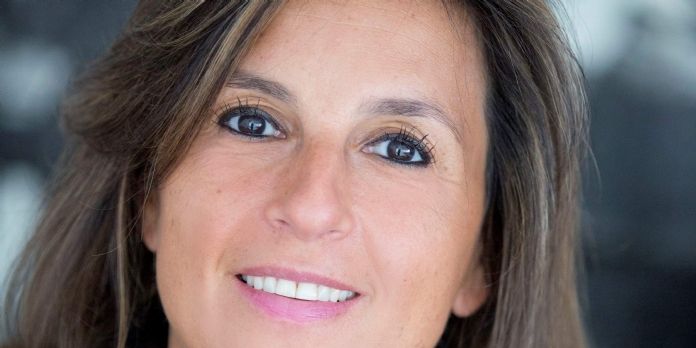 Nathalie Brunel, directrice commerciale mode et habillement chez Lectra